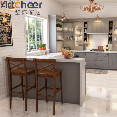 comprare Armadietti da cucina moderni di colore crema con carcassa in compensato e piano da lavoro a superficie solida fabbricazione online