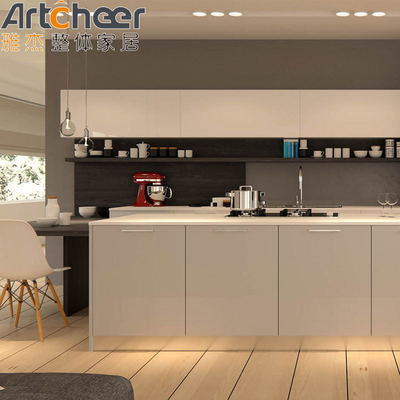 comprare Armadi di cucina modulari in legno a colori e design mobili personalizzati per il mercato tailandese fabbricazione online