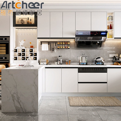 comprare Arredamento da cucina a forma di U in colore bianco Materiale WPC Dimensioni personalizzate per la casa moderna fabbricazione online