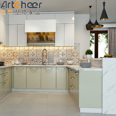 comprare Green Color Quartz Stone Top U Shape cucina gabinetto per moderno design di cucina elegante fabbricazione online