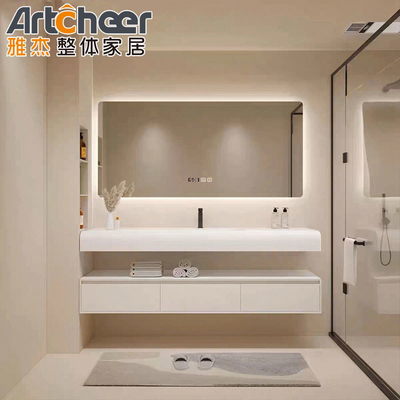 Elegante bagno in legno massello con cassetto e top in marmo Carrara